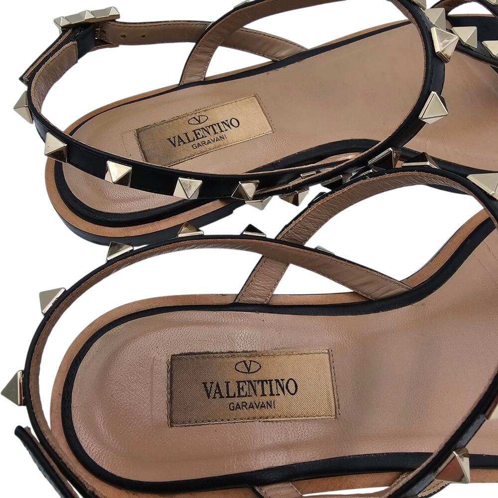 Valentino Garavani Rockstud Flat Sandal Strappy Black Leather Size 37.5 US 7.5 - Picture 8 of 12